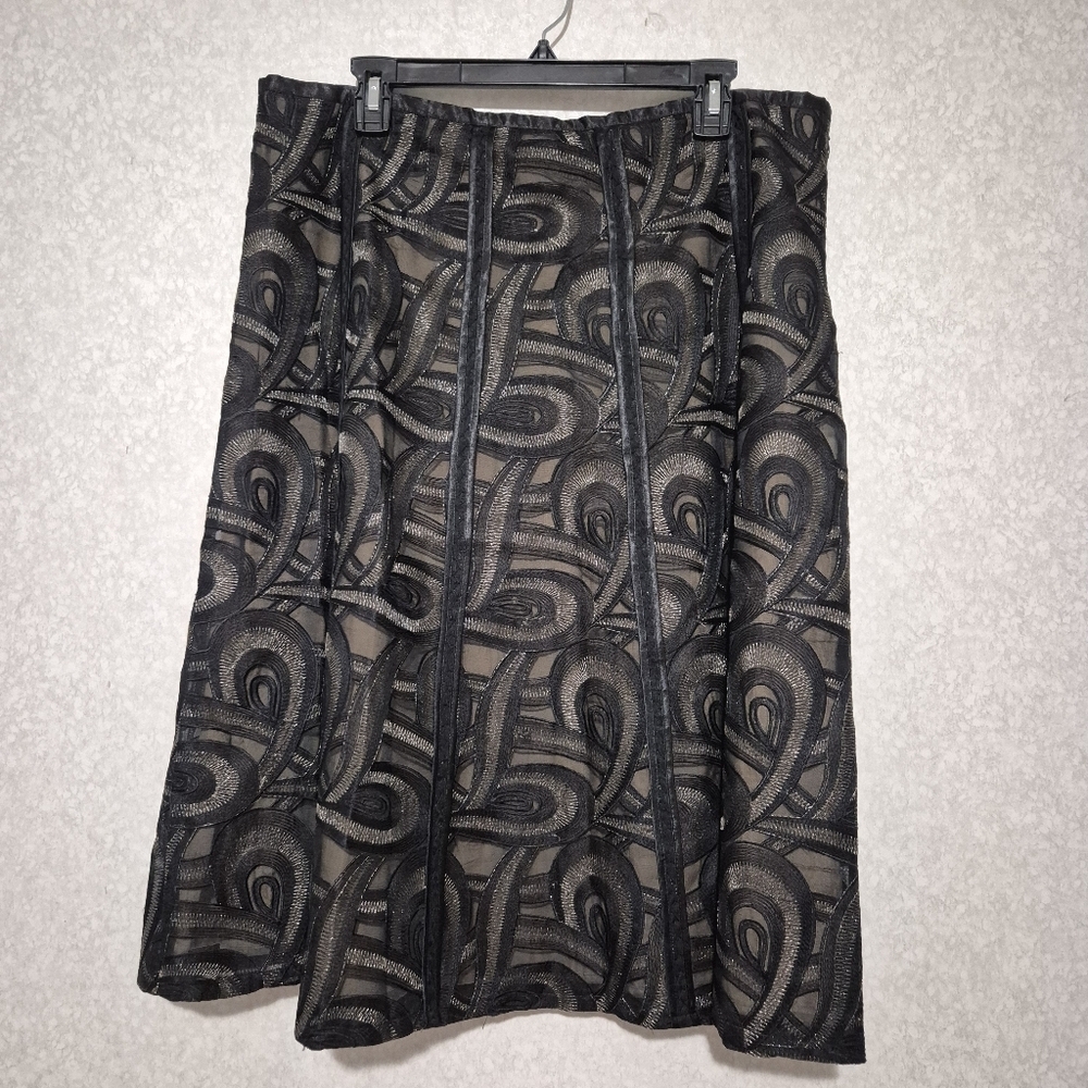 PETER NYGARD Elegant Black-gold Patterned A-Line Skirt..SIZE:16